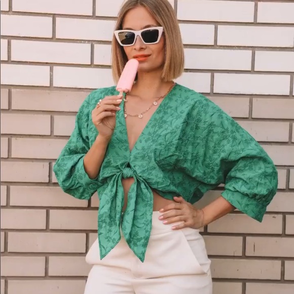 Zara knotted embroidered top - Picture 6 of 11